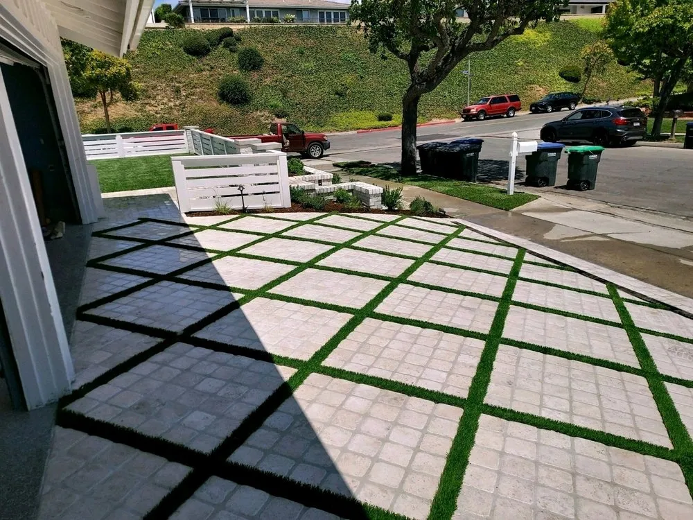 Trusted lawn mowing service for year-round maintenance across Huntington Beach, CA - Mark Talmo Landscape