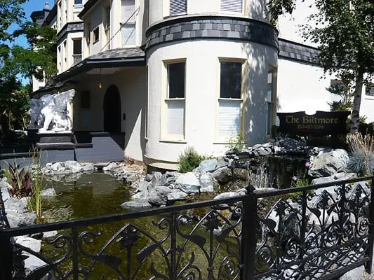 Affordable garden landscaping near you in Puyallup, WA by Mark The Pond Guy