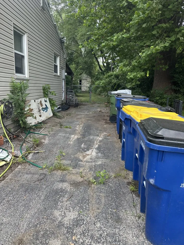 Top-rated outdoor landscaping experts serving Swansea, IL - Mark1pro Lawn Service