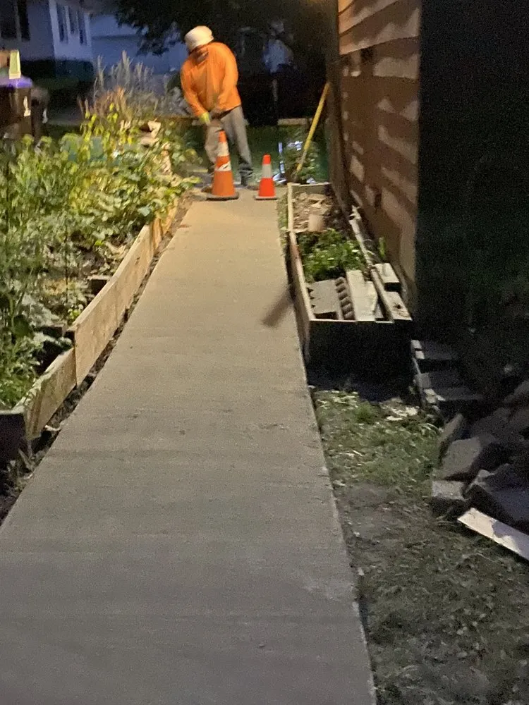 Custom landscaping services for residential properties across Normal, IL - Markeis Andrews Superior Services