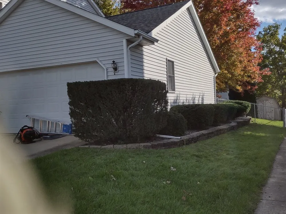 Affordable landscape design in Normal, IL - Markeis Andrews Superior Services