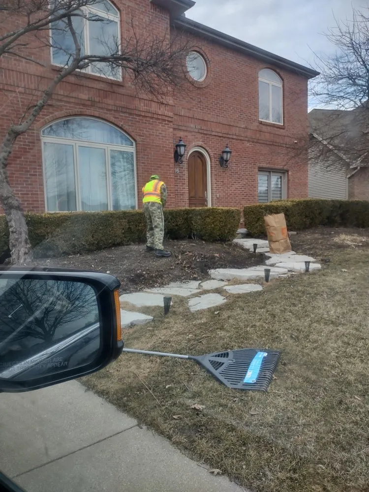 Reliable residential landscaping in Normal, IL by Markeis Andrews Superior Services