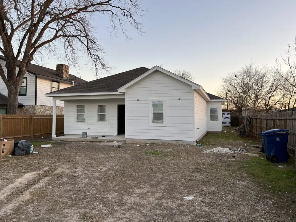 Custom outdoor landscaping in San Antonio, TX - Mark’s home improvement