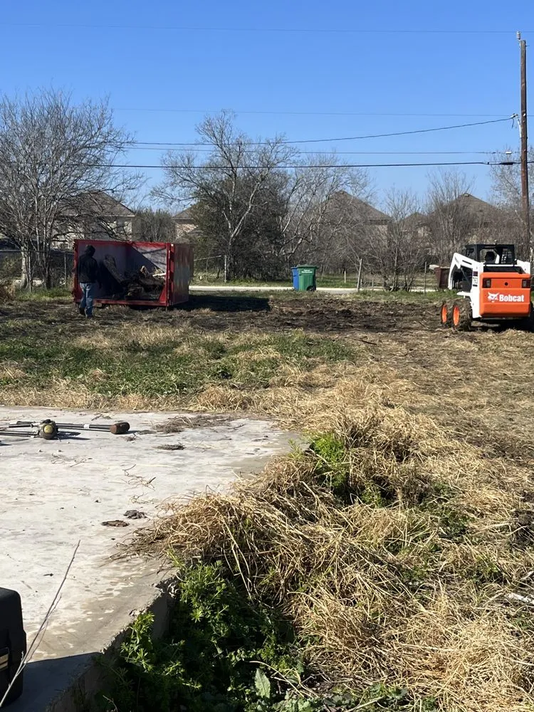 Professional lawn mowing service experts serving San Antonio, TX - Mark’s home improvement