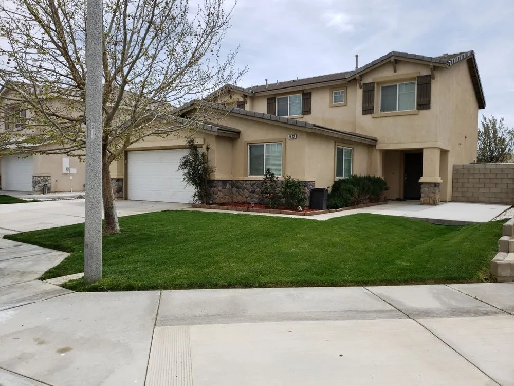 Affordable landscape design in Lancaster, CA - Mark's Lawn Care