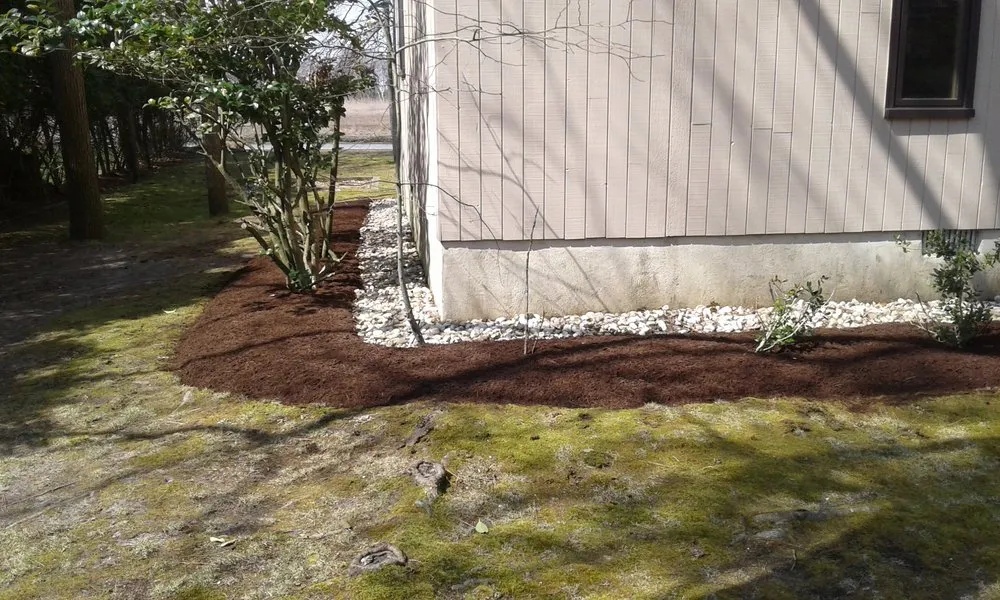 Affordable landscaping services experts serving Nassau, DE - Mark's Lawn Care