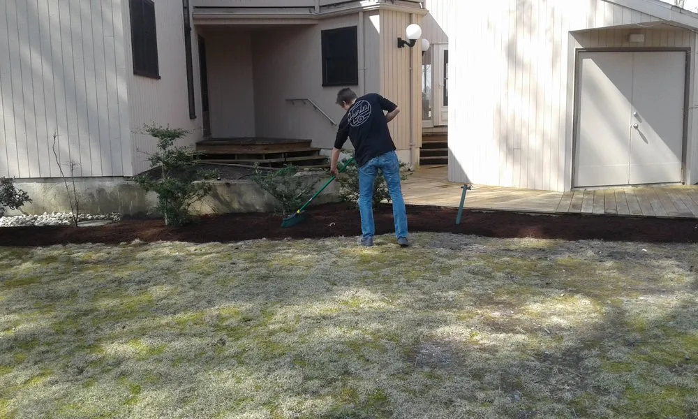 Top-rated garden landscaping for beautiful yards across Nassau, DE - Mark's Lawn Care