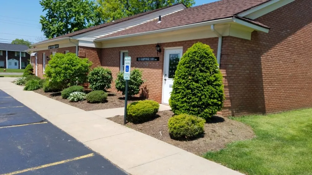 Affordable garden landscaping in Lorain, OH by Mark's Lawn Maintenance