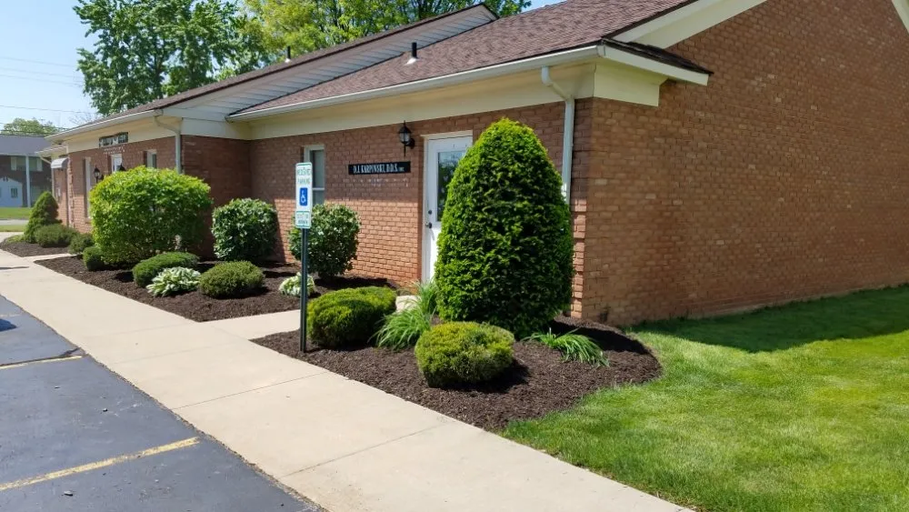 Trusted garden landscaping in Lorain, OH - Mark's Lawn Maintenance