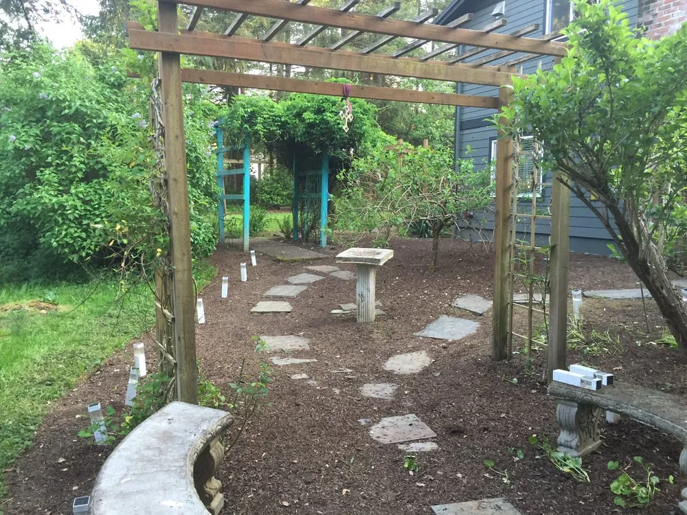 Reliable lawn mowing service in Gresham, OR - Mark's Yard Birds