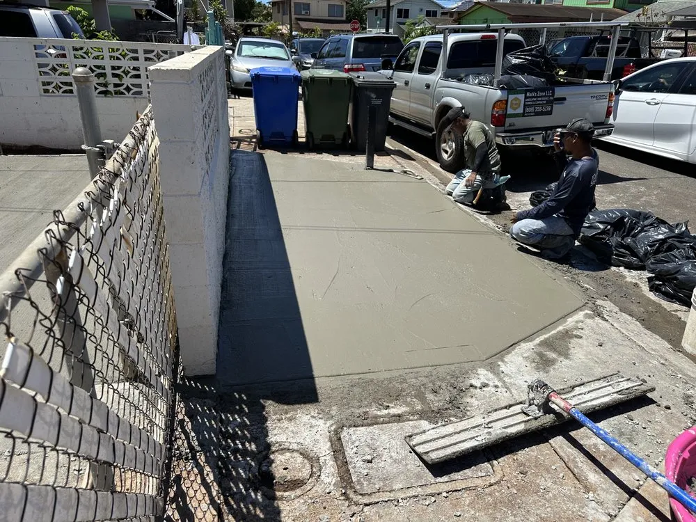 Top-rated outdoor landscaping with custom design in Waipahu, HI by Mark's Zone