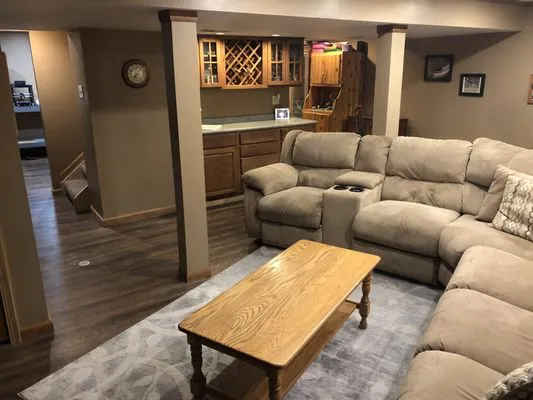 Marnett Services Logo