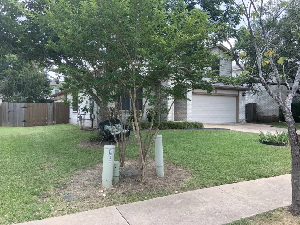 Reliable lawn care service experts serving Cedar Park, TX - Maroj Landscapes