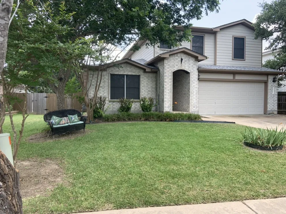 Expert landscape design experts serving Cedar Park, TX - Maroj Landscapes