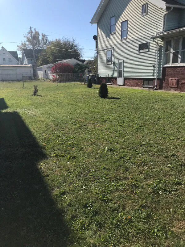 Professional residential landscaping in Toledo, OH by Marquette Lawn Service And More