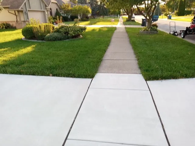 Reliable landscaping services for homes in Toledo, OH by Marquette Lawn Service And More