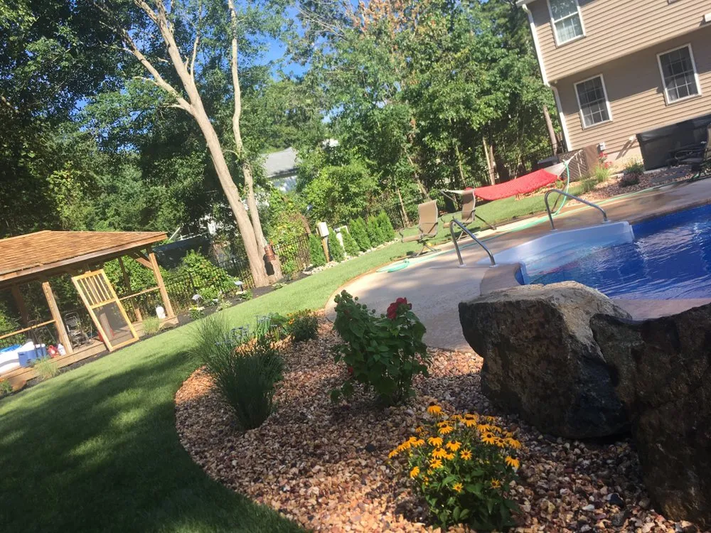 Expert garden landscaping in Vineland, NJ - Marquez Landscaping