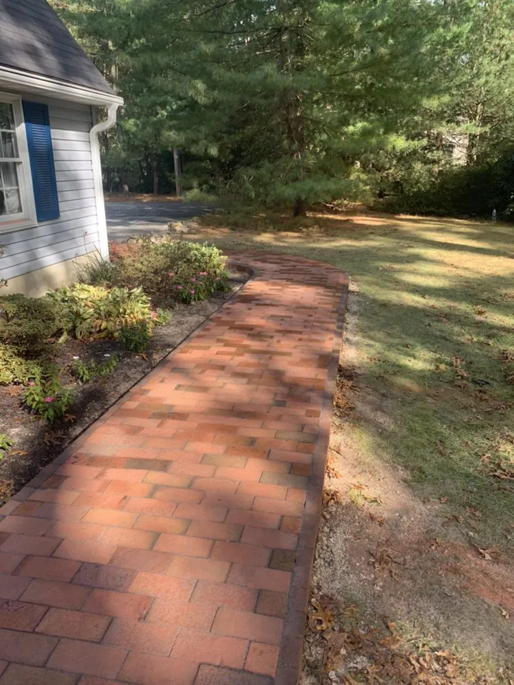 Custom lawn care service in Vineland, NJ by Marquez Landscaping