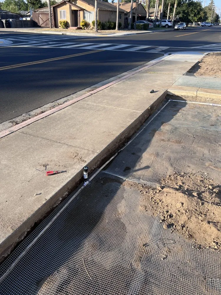 Expert residential landscaping in Oakdale, CA by Marquez Lawn Care