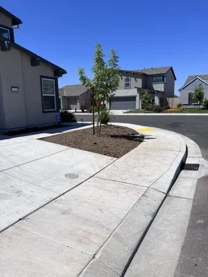 Marquez Lawn Care Logo