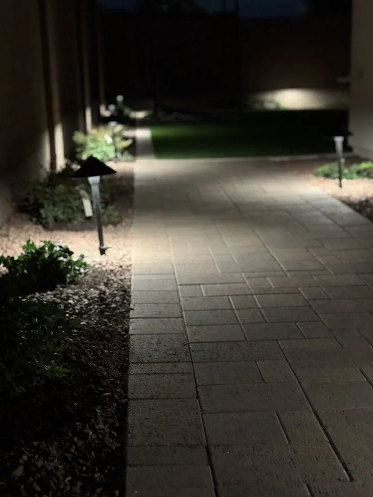 Custom garden landscaping in Phoenix, AZ - Marquez Luxury Landscape