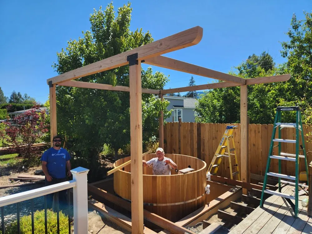 Expert landscaping services in Rogue River, OR by MARR Construction