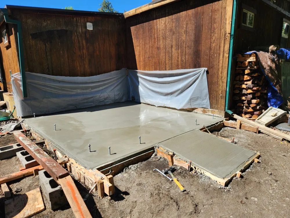 Trusted lawn care service with custom design across Rogue River, OR - MARR Construction