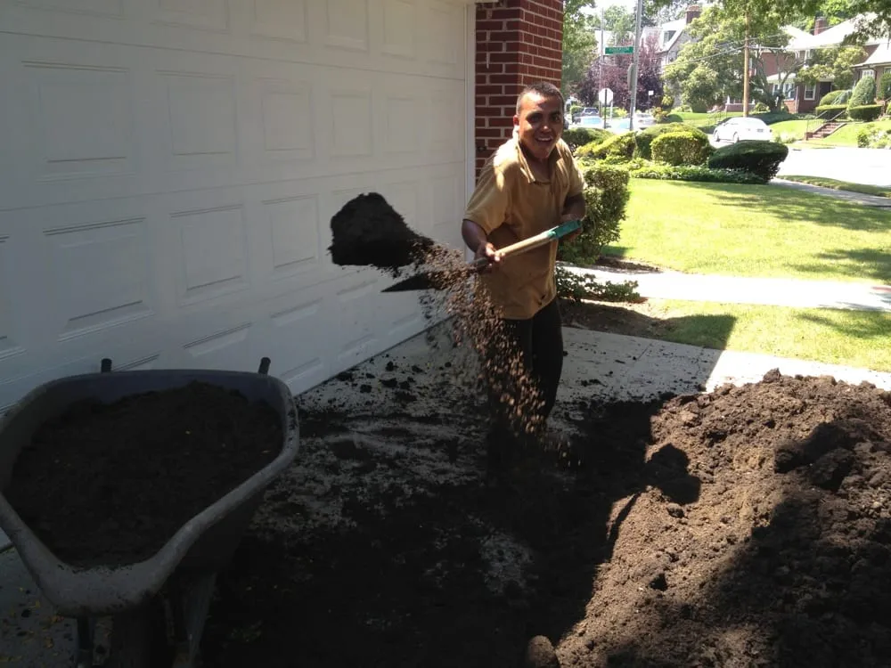 Reliable garden landscaping with custom design across Melville, NY - Marra Landscaping