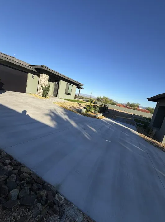 Local landscape installation in Phoenix, AZ by Marroquin Landsc