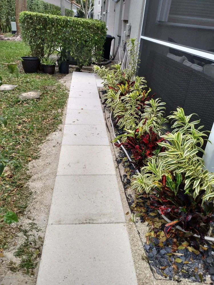 Professional lawn care service for residential properties across Lake Worth, FL - marroquin
