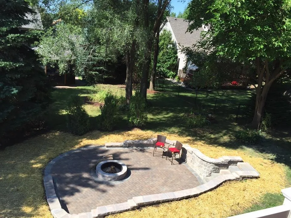 Top-rated lawn mowing service in Sun Prairie, WI by Mars Renovations