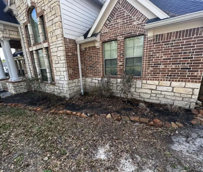 Top-rated yard cleanup service in Houston, TX - Marsh lawn & landscaping