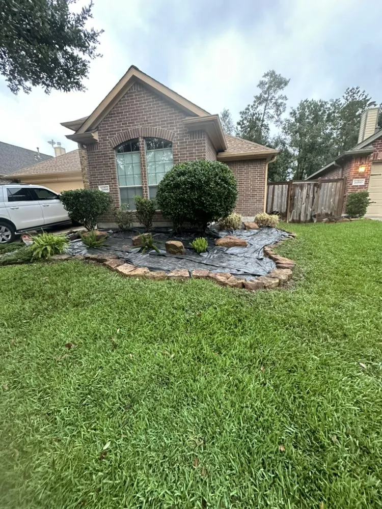 Trusted yard cleanup service for outdoor upgrades in Houston, TX by Marsh lawn & landscaping