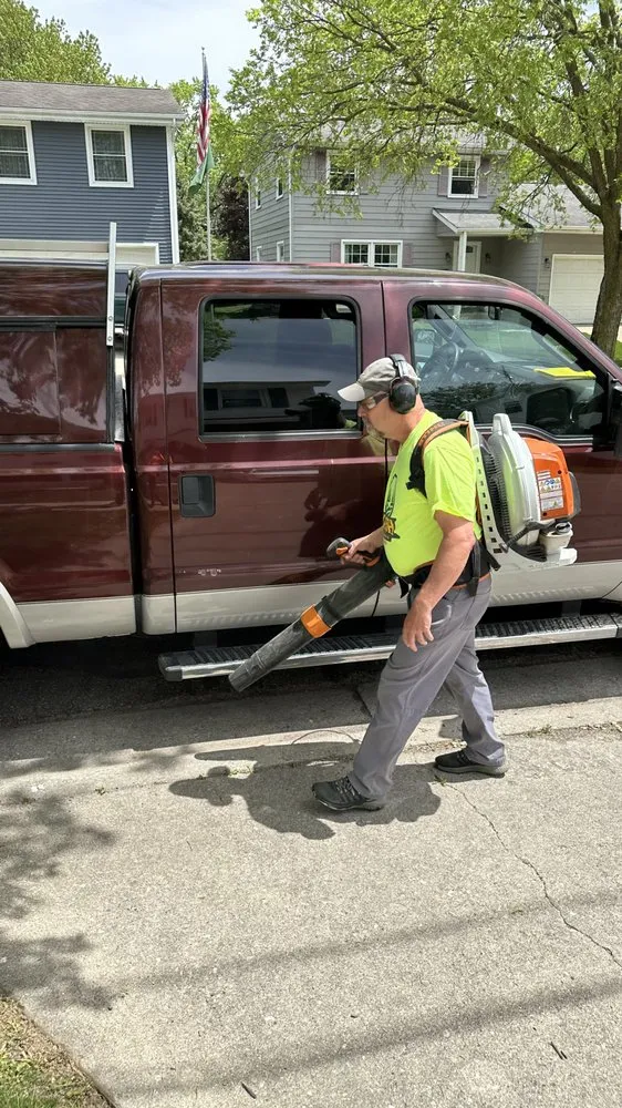 Trusted residential landscaping experts serving Adrian, MI - Marsh Professional Lawncare