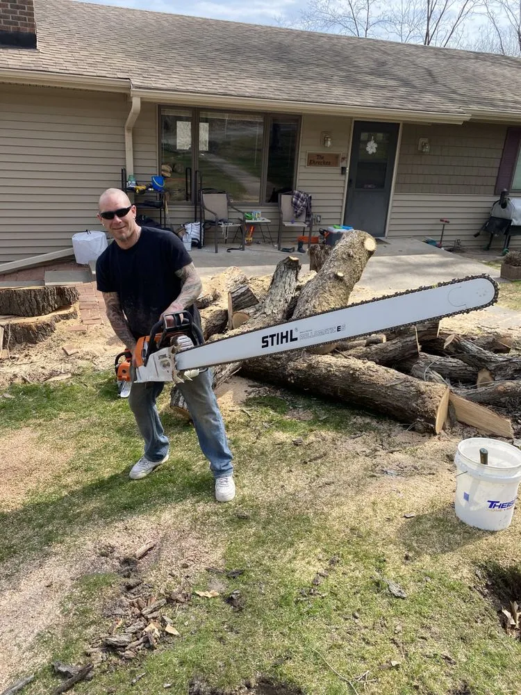 Affordable yard cleanup service experts serving Moline, IL - Marshall’s Landscaping