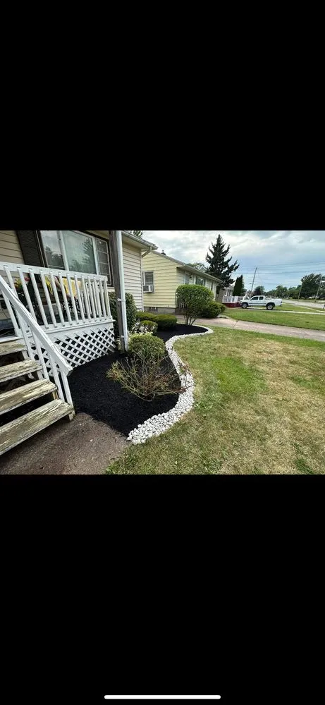 Reliable yard maintenance in Lorain, OH - Marshall's Lawn Service