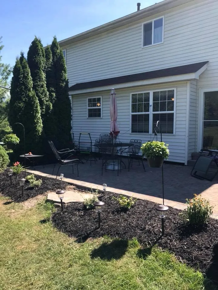 Expert outdoor landscaping in Johnstown, OH by Marshals Outdoors