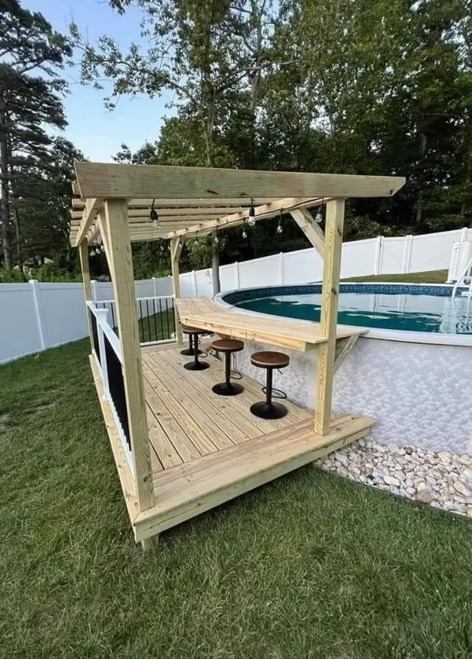 Professional residential landscaping in Norfolk, VA by Marshell Builders