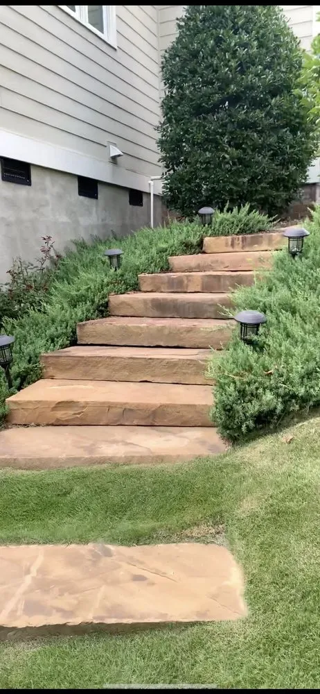 Expert yard cleanup service in Rock Hill, SC - MART-NEZ Landscape Service