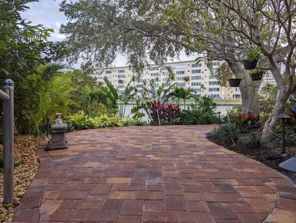 Affordable outdoor landscaping in Saint Petersburg, FL - Martin Arborcare