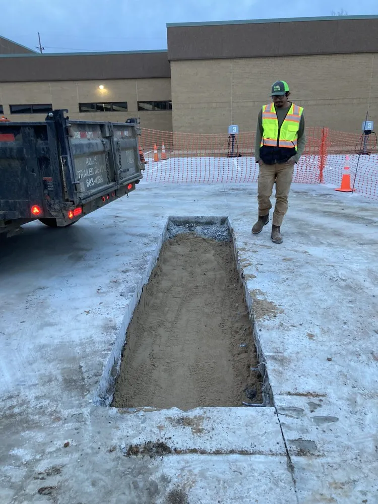 Reliable garden landscaping for beautiful yards in Catoosa, OK by Martin Construction & Landscaping