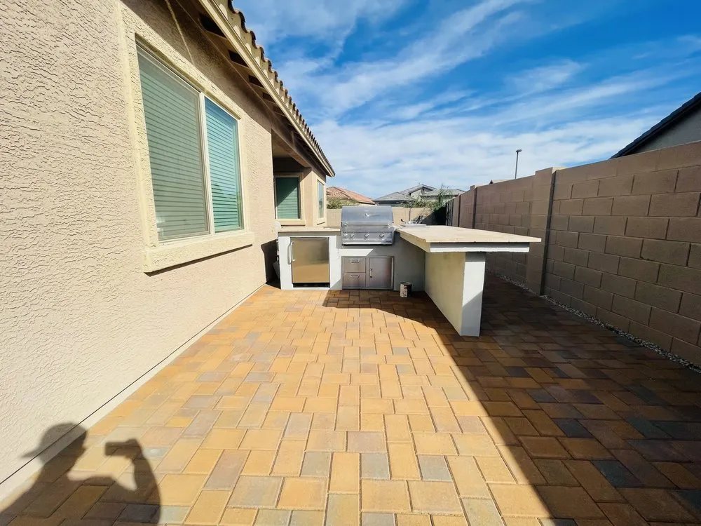 Reliable lawn mowing service experts serving El Mirage, AZ - Martin Hardscape