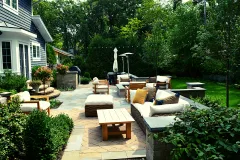 Top-rated landscape design for beautiful yards in Libertyville, IL by Martin John