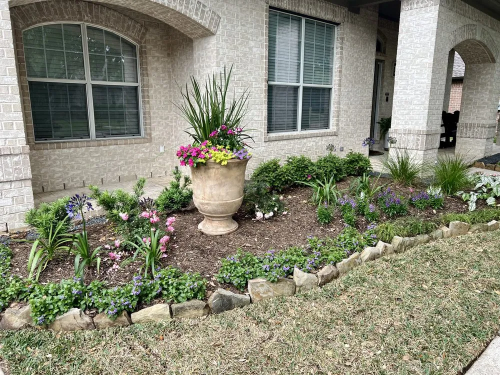 Trusted yard maintenance near you in Deer Park, TX by Martin Land Design