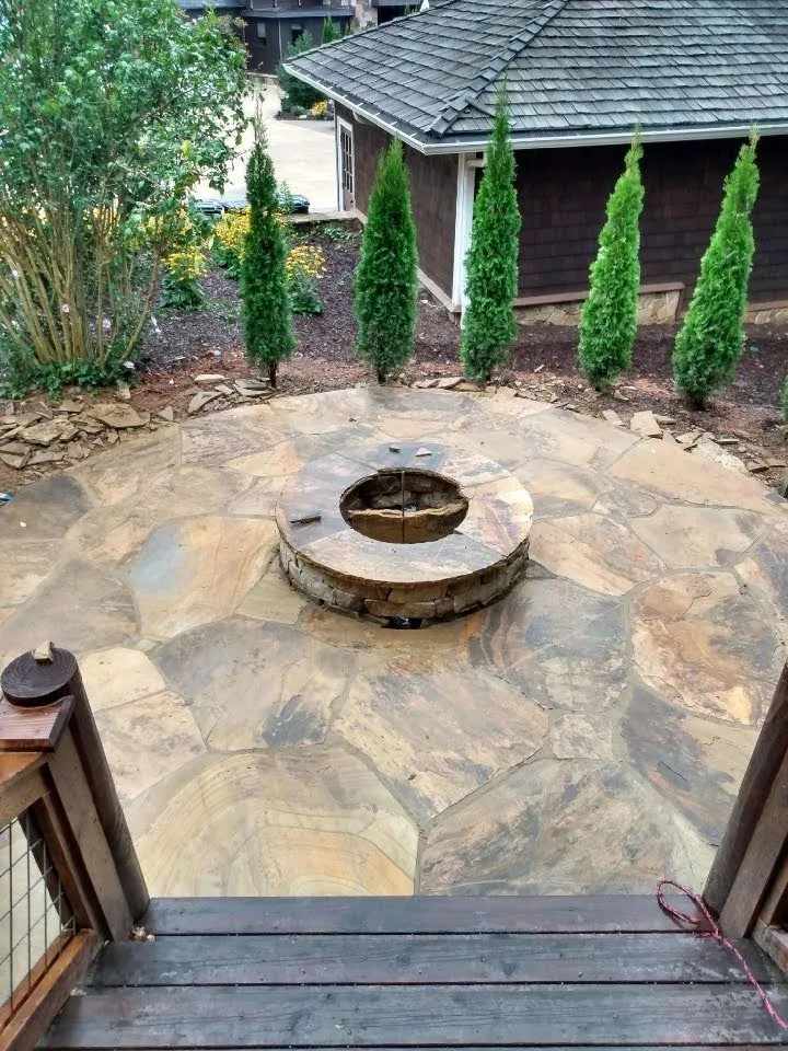 Expert lawn mowing service experts serving Ellijay, GA - Martin Landscape