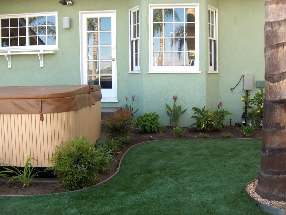 Professional landscape design for residential properties in El Segundo, CA by Martin Landscaping