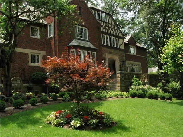 Local yard maintenance for homes across Silver Spring, MD - Martin Lawn & Landscaping