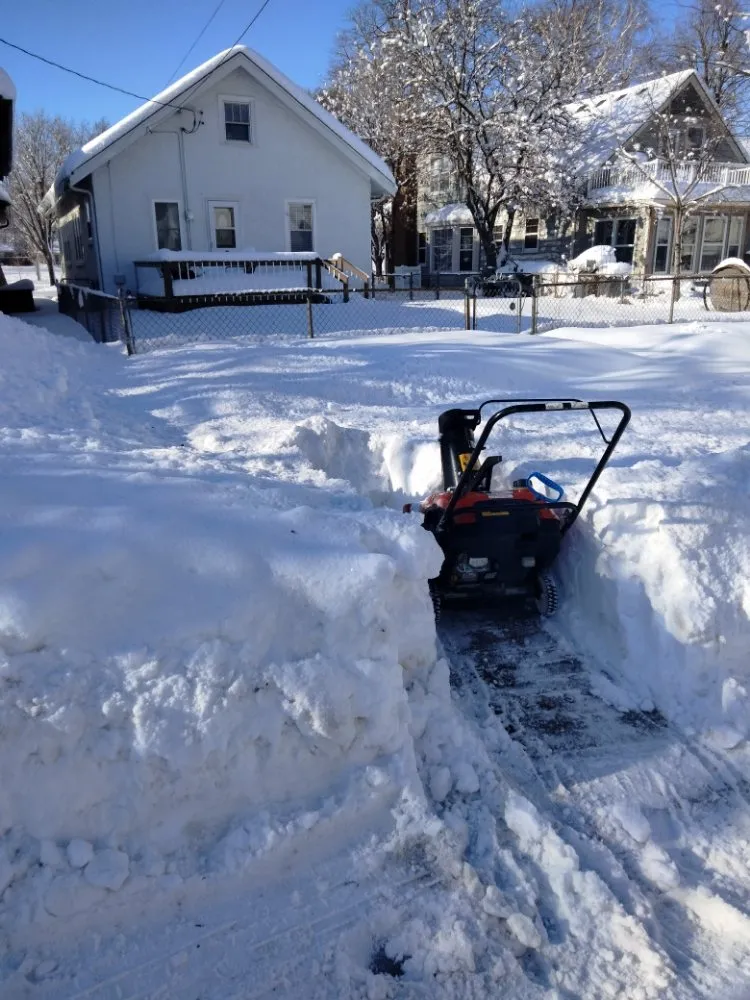 Top-rated lawn mowing service experts serving Bloomington, MN - Martin Lawn Care