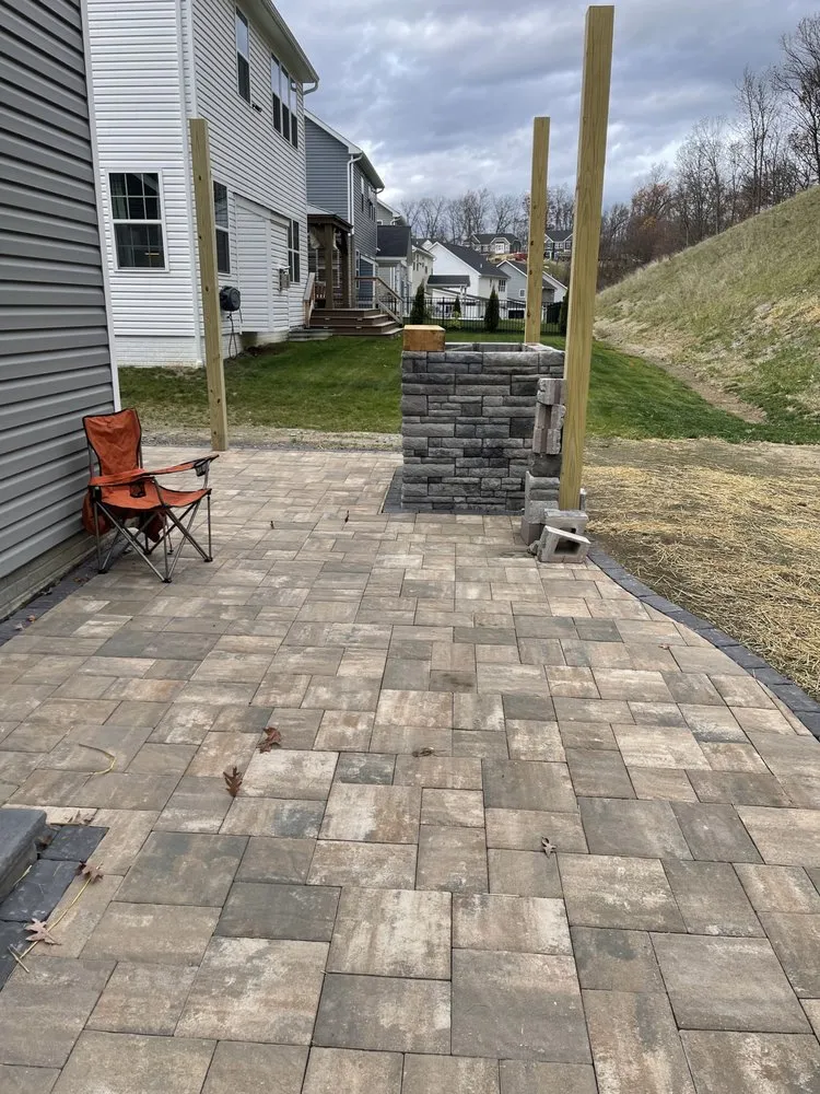 Trusted yard maintenance in Aliquippa, PA by Martin Lawn Services