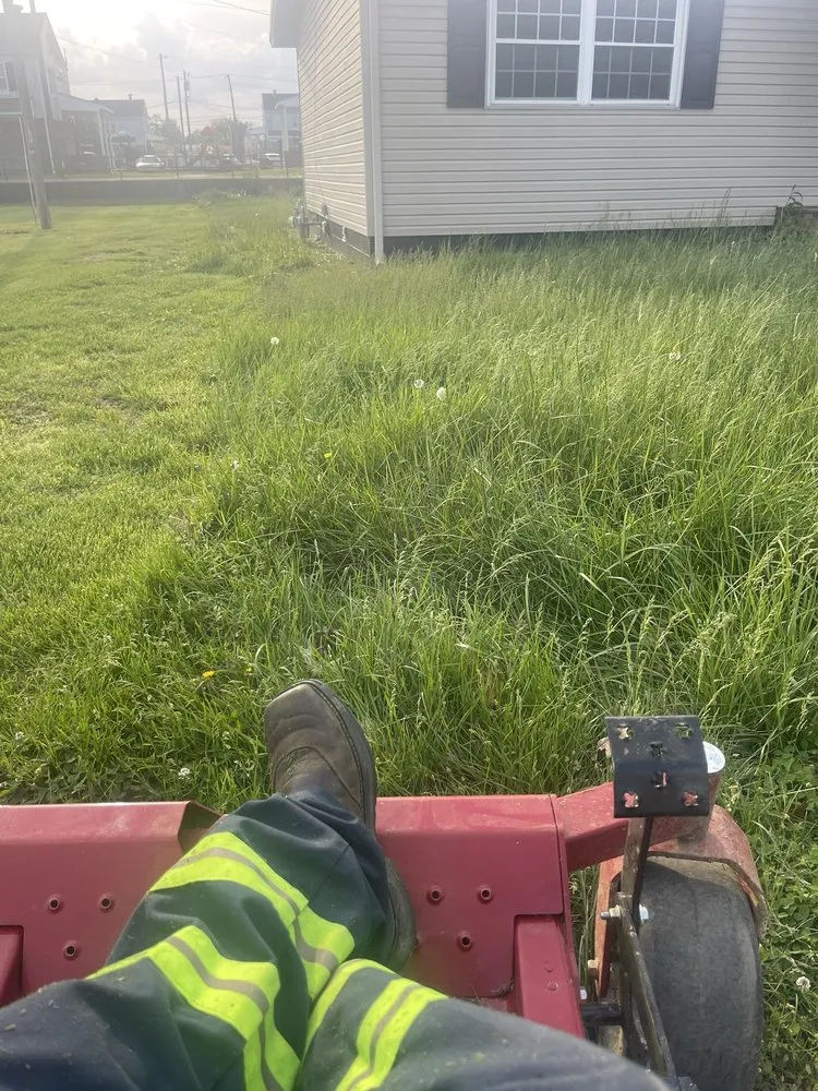 Local landscaping services in Madisonville, KY - Martin lawncare